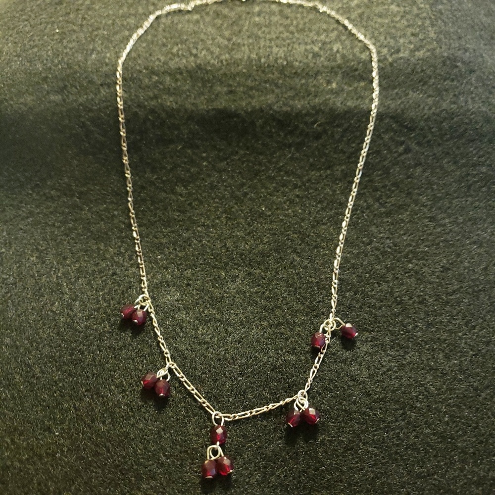 Dainty Pendant Necklace silver/dark red